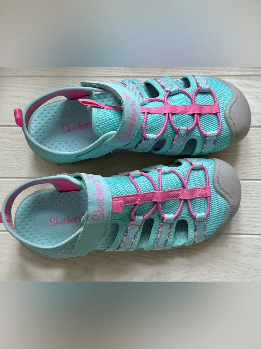 Skechers lightweight breathable